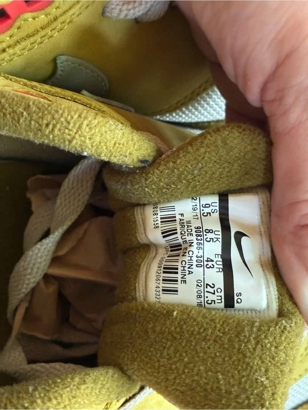 Nike Olive Air Max 1 Premium Retro Olive Curry Pack Sneakers 9.5M